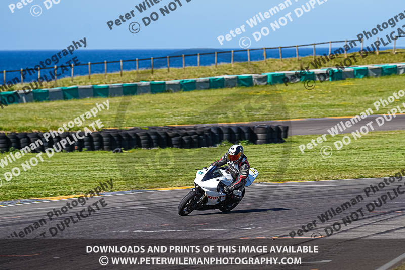 anglesey no limits trackday;anglesey photographs;anglesey trackday photographs;enduro digital images;event digital images;eventdigitalimages;no limits trackdays;peter wileman photography;racing digital images;trac mon;trackday digital images;trackday photos;ty croes